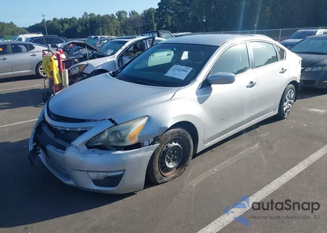 2013 Nissan Altima 2.5 S из США, поврежденный, VIN 1N4AL3AP9DC20351